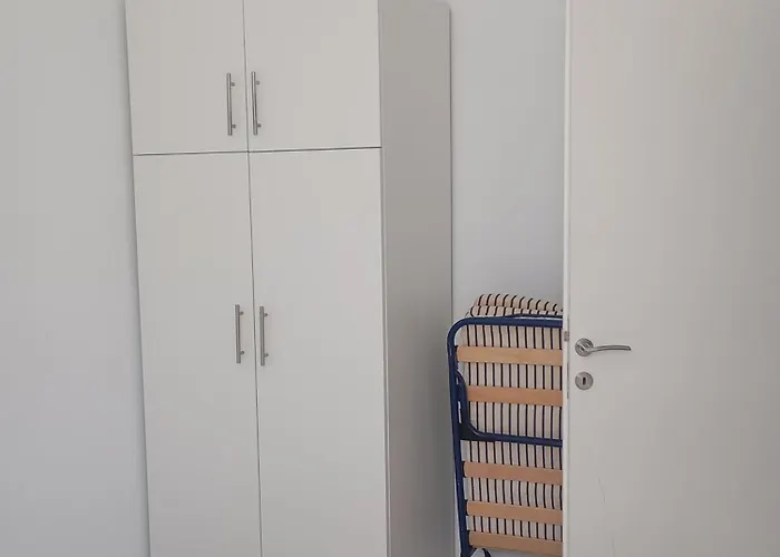 Haris Papa Kallithea Halkidiki فيلة *