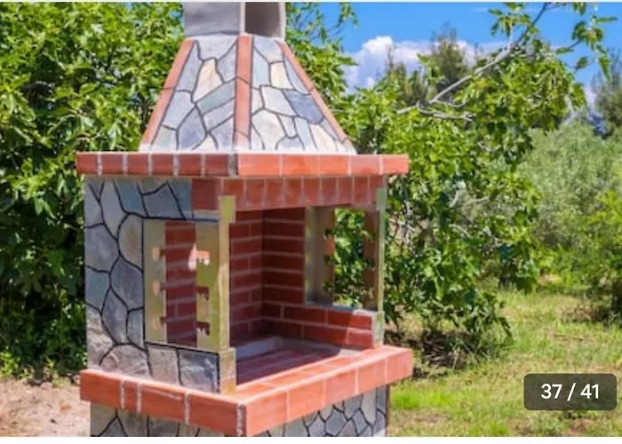 Haris Papa Kallithea Halkidiki