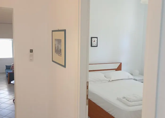 Haris Papa Kallithea Halkidiki 阿菲托斯