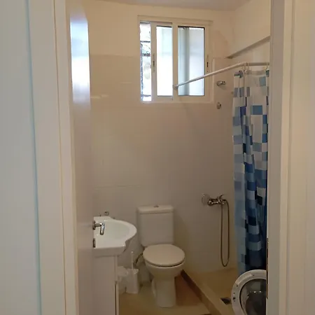 Haris Papa Kallithea Halkidiki Άφυτος